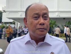 Kepala Badan Gizi Nasional Bantah Harga Motor Listrik Program Gizi Rp58 Juta