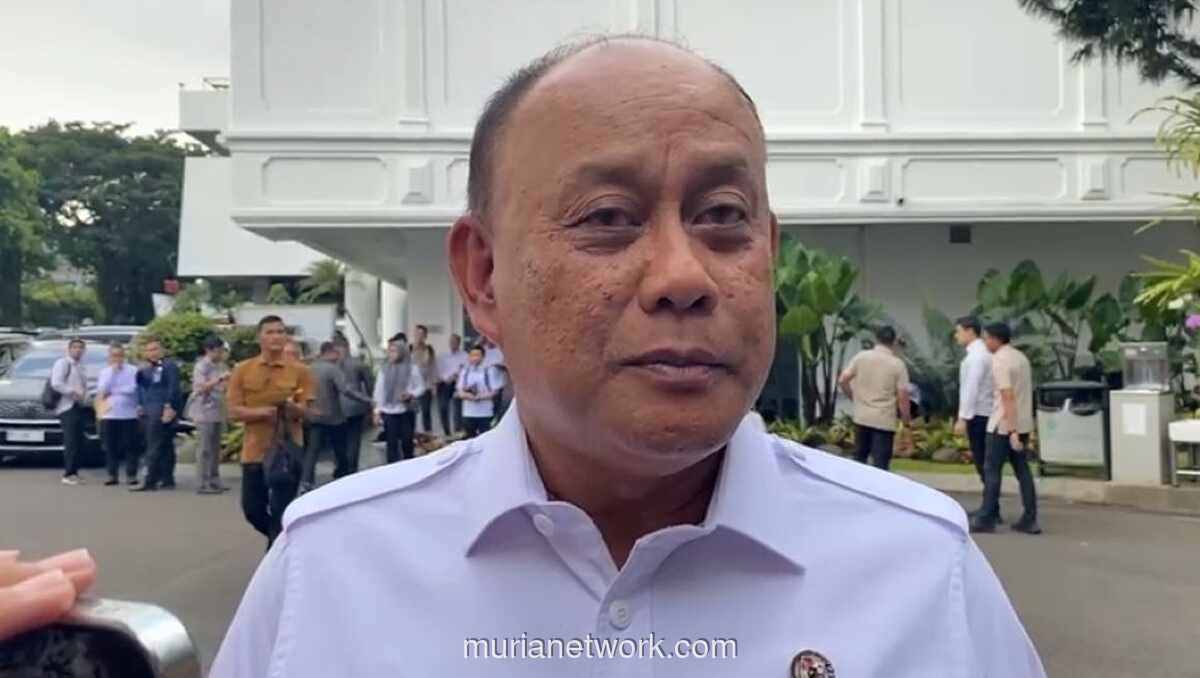 Kepala Badan Gizi Nasional Bantah Harga Motor Listrik Program Gizi Rp58 Juta