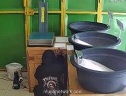 Perempuan Diduga Curi di Toko Beras Lakukan Aksi Tak Senonoh Saat Ketahuan