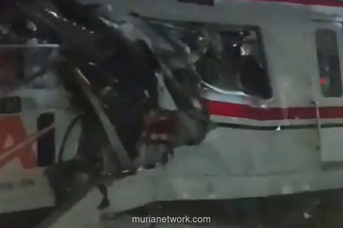 KRL Tertabrak KA Argo Bromo di Bekasi Usai Berhenti Akibat Mobil Mogok di Perlintasan, Sejumlah Penumpang Terluka