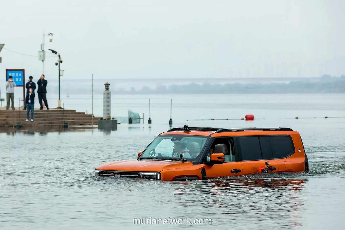 Jetour G700 Seberangi Sungai Ekstrem Sepanjang 1,2 Kilometer dalam 10 Menit, Cetak Tiga Rekor Sekaligus