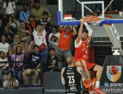 Pelita Jaya Kokoh di Puncak Klasemen IBL Usai Hajar RANS Simba 87-58