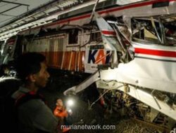 Tabrakan KA Argo Bromo Anggrek dan KRL di Bekasi Timur Tewaskan 7 Orang, 13 Perjalanan Dibatalkan