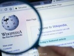 Komisi I DPR Desak Pemerintah Hati-hati Soal Ancaman Blokir Wikipedia