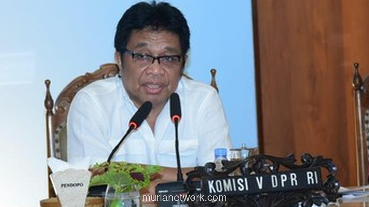 Kecelakaan Beruntun di Bekasi Timur: 15 Tewas, DPR Soroti Perlintasan Sebidang dan Sistem Persinyalan KA