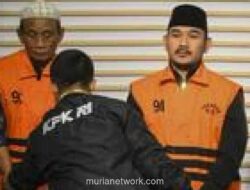 KPK Limpahkan Berkas Suap Bupati Bekasi dan Ayahnya ke Penuntut Umum