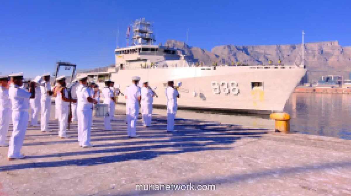 KRI Canopus-936 Tiba di Cape Town dalam Misi Diplomasi Maritim