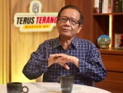 Mahfud MD Dukung Program Makan Bergizi Gratis, Tuntut Pertanggungjawaban Atas Masalah