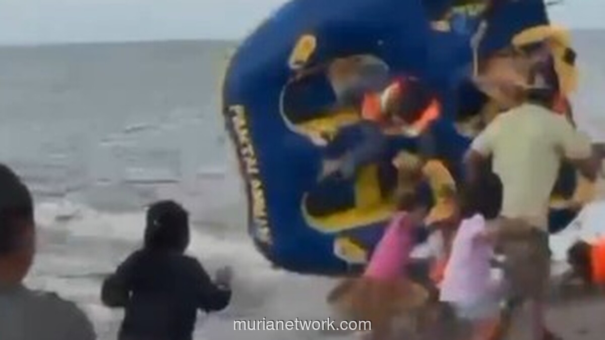 Lima Wisatawan Terluka Usai Kecelakaan Banana Boat di Pantai Harapan Ammani