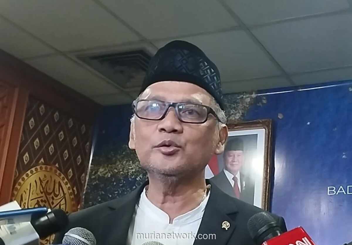 Menhaj Gus Irfan Tegaskan Risiko Diblacklist bagi Calon Haji Tanpa Visa Resmi