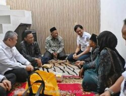 Menhub Dudy Purwagandhi Melayat Korban Tewas Kecelakaan Kereta di Bekasi, Pastikan Santunan Jasa Raharja Segera Cair