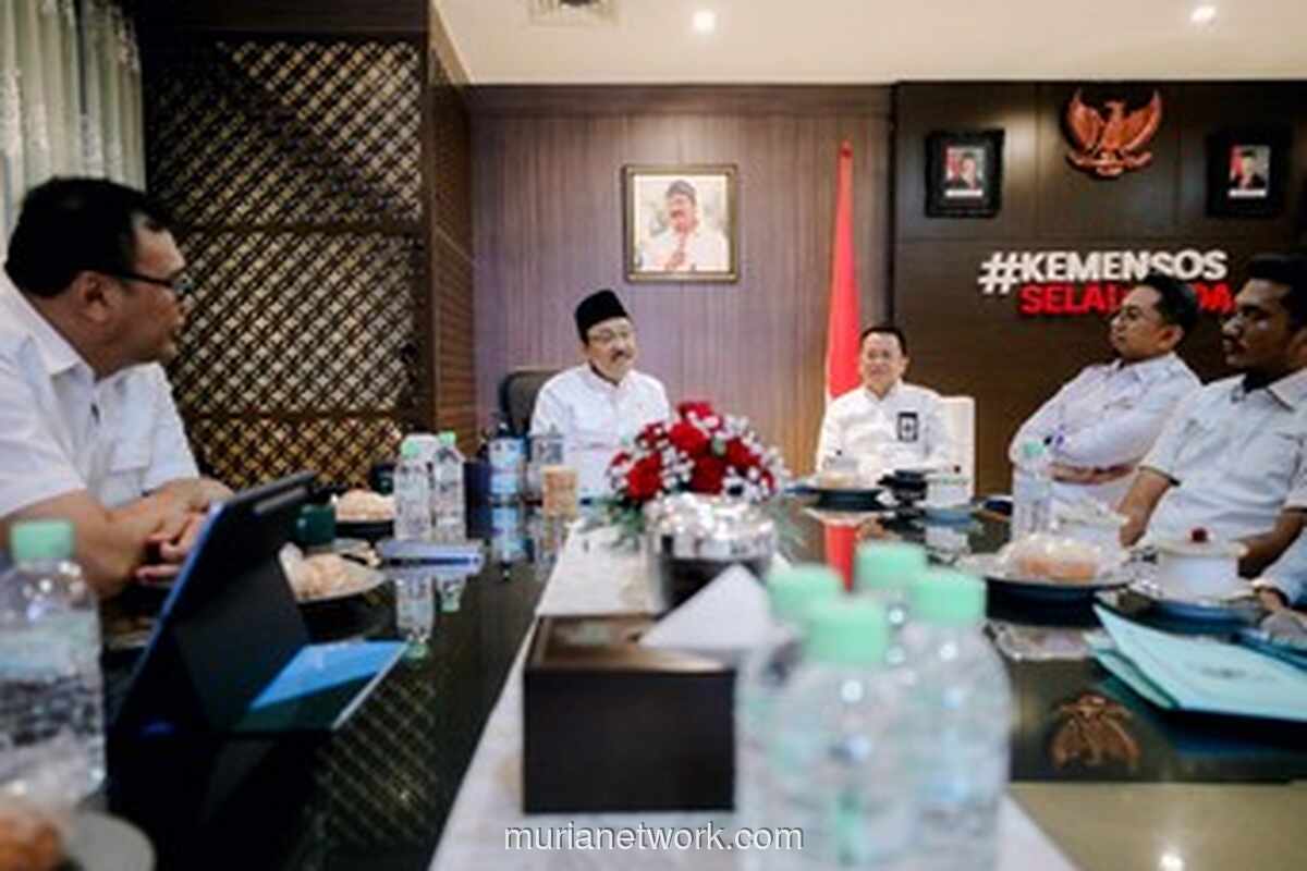 Mensos Gus Ipul Dorong Setiap Desa Miliki Operator Data Sendiri demi Akurasi DTSEN