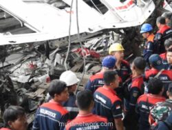 AHY Desak Evaluasi Total Sistem Keamanan Transportasi Usai Kecelakaan di Bekasi, Soroti Risiko Gerbong Khusus Wanita