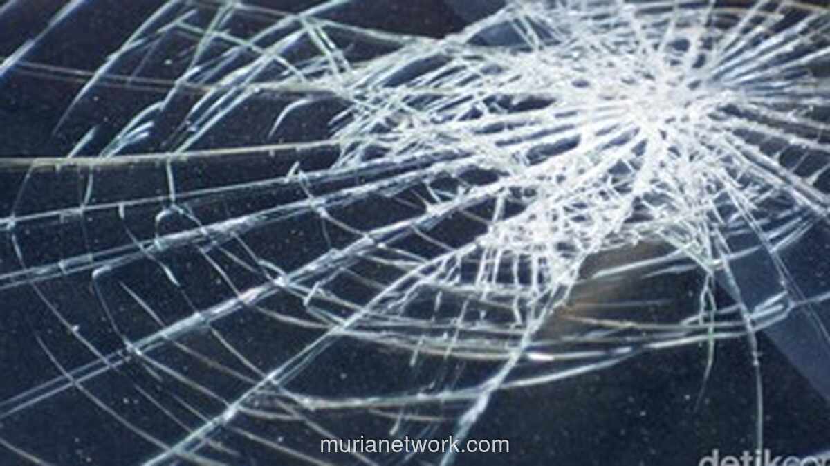 18 Tewas dalam Kebakaran Minibus di Jalan Raya Zimbabwe