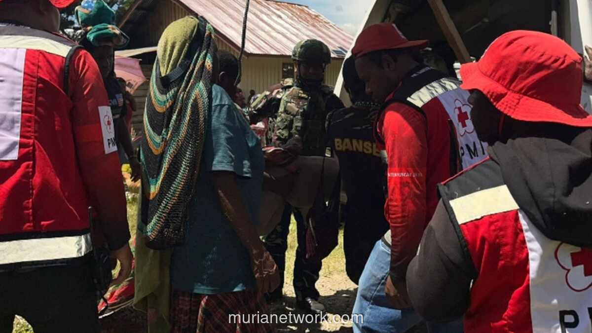 Tiga Warga Sipil Ditembak di Sinak, Papua, TNI-PMI Evakuasi Korban