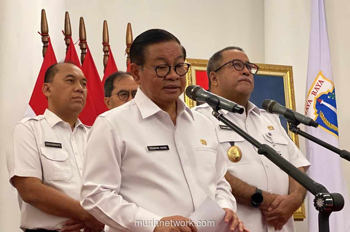 Pemprov DKI Terapkan WFH Jumat, ASN Pelayanan Publik Tetap Wajib ke Kantor