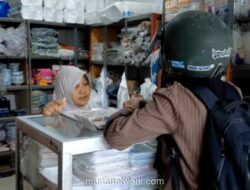 Harga Plastik di Jember Melonjak Hampir 50% Akibat Gangguan Pasokan Global