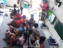 Pemilik Rental PlayStation Sambut Gembira Pembatasan Media Sosial untuk Anak
