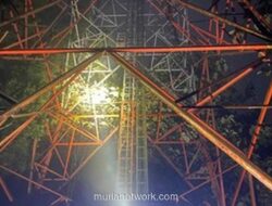 Tim SAR Evakuasi Pemuda yang Hendak Bunuh Diri di Tower 70 Meter Banyumas