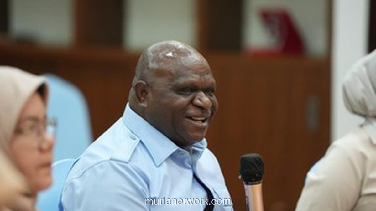 Natalius Pigai: Pengamat dan Oposisi Dinilai Bunuh Kebenaran di Tengah Pemerintahan Prabowo