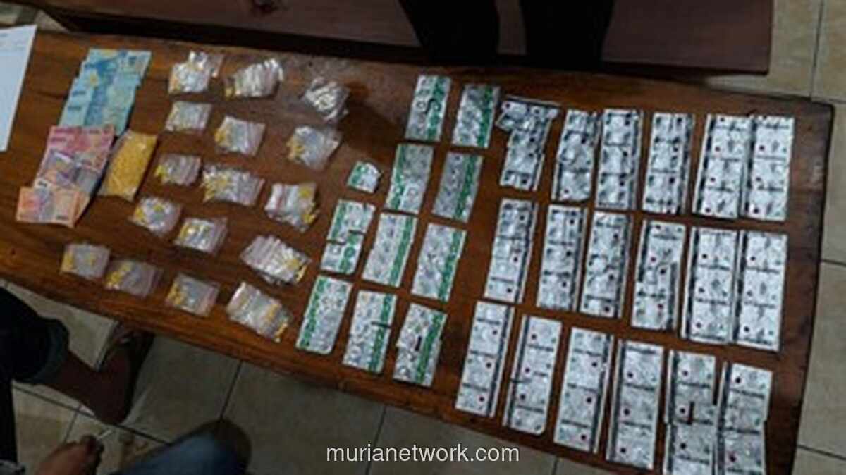 Polisi Ringkus Pengedar di Bogor, Sita Ribuan Butir Obat Keras