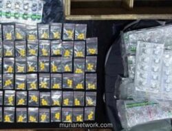 Polisi Amankan Pria dan Sita Obat Keras dari Toko Obat di Penjaringan