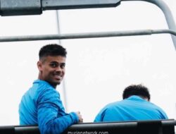 PSV Incar Mees Hilgers sebagai Pengganti Jerdy Schouten yang Cedera