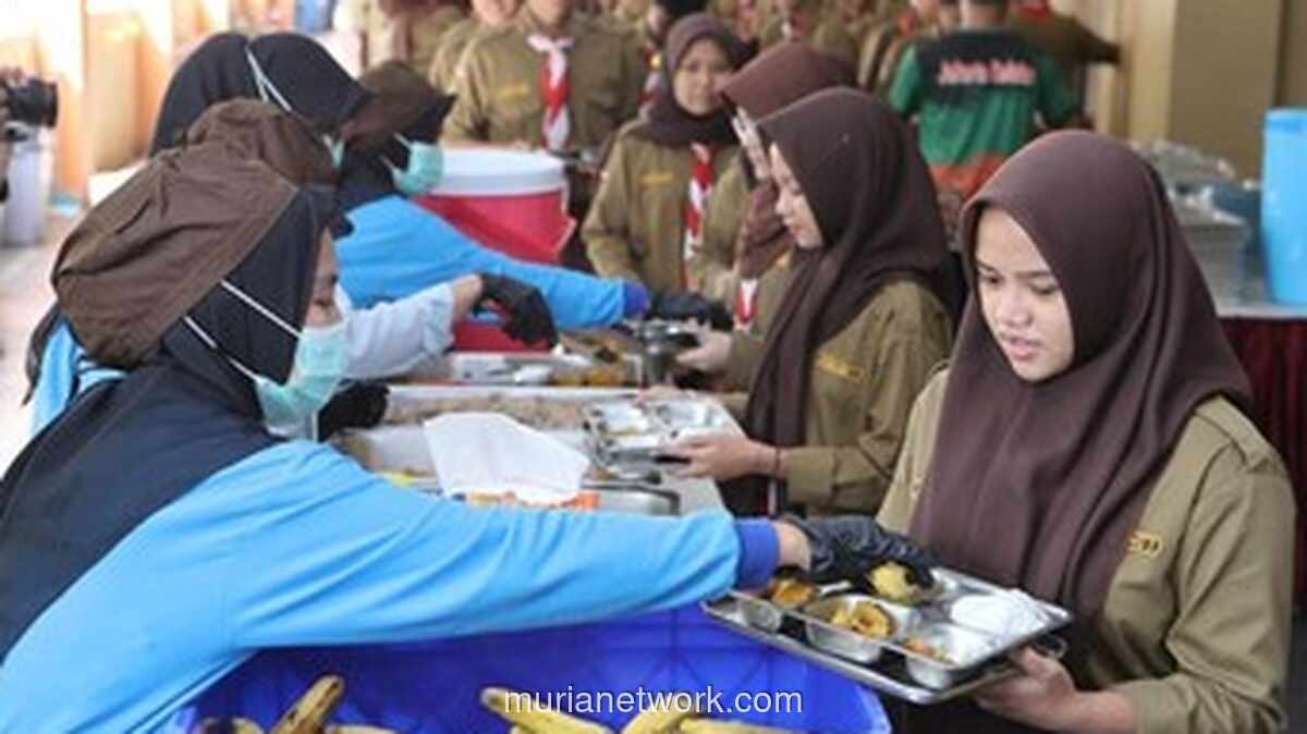 SPPG Polri Uji Coba Sistem Prasmanan untuk Makan Bergizi Gratis di Sekolah Jakarta