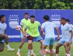 Persib Berpeluang Juara Hattrick, Tapi Jalur ke Puncak Masih Berliku