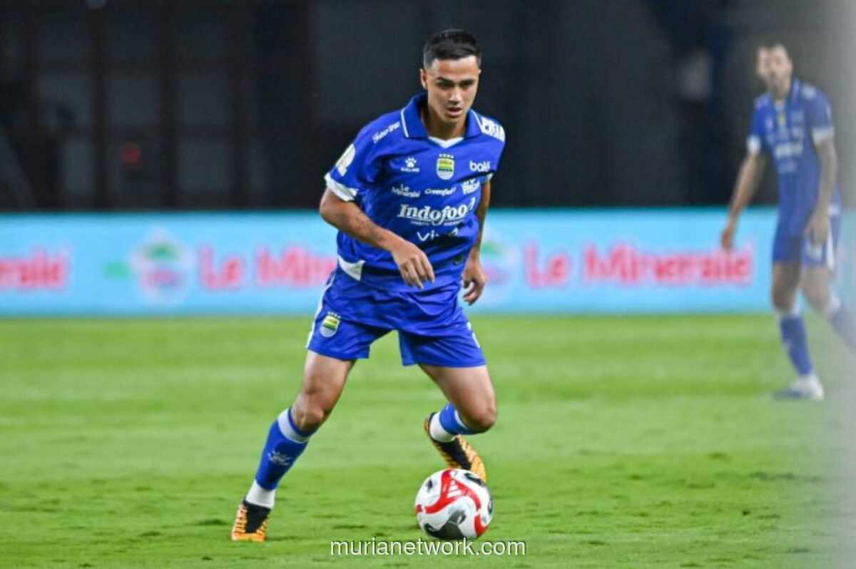 Persib Bandung Kehilangan Dua Pemain Inti Jelang Lawan Bhayangkara FC, Bojan Hodak Tetap Incar Tiga Poin