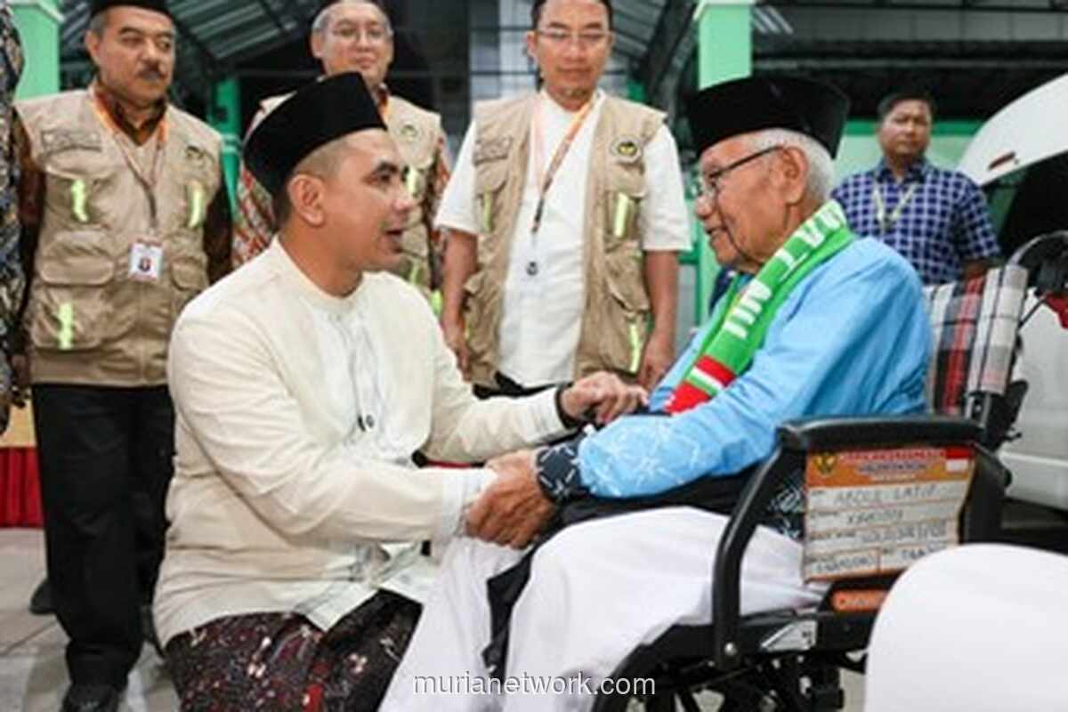 Taj Yasin Beri Pesan Terakhir ke Jemaah Haji Jateng: Jaga Kesehatan dan Nama Baik Daerah