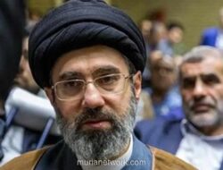 Mojtaba Khamenei Peringatkan Perang Psikologis Musuh yang Targetkan Persatuan Nasional Iran