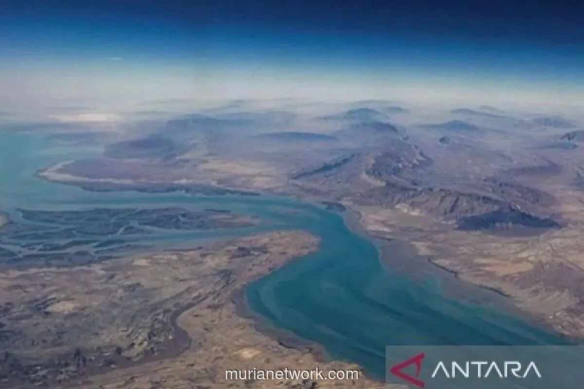 Inggris Pimpin Konferensi 30 Negara Bahas Pembukaan Kembali Selat Hormuz