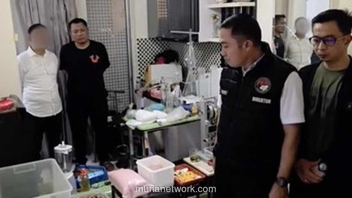 Polisi Gulung Laboratorium Gelap Ekstasi dan Happy Water di Apartemen Jakarta Timur