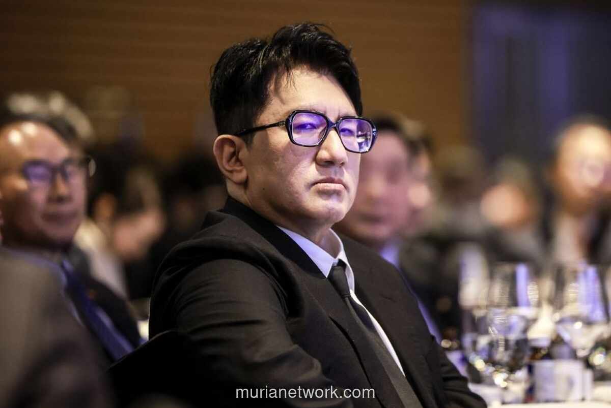 Polisi Korea Selatan Ajukan Surat Penangkapan untuk Bang Si-Hyuk, Pendiri Hybe, Terkait Dugaan Penipuan Investor
