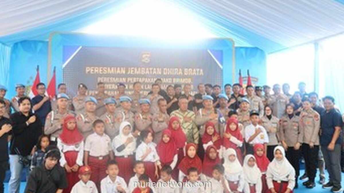 Polri Serahkan 378 Rumah Subsidi dan Lahan untuk Brimob di Sulawesi Tenggara