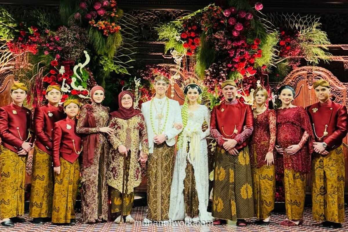 Prabowo Subianto Hadiri Resepsi Pernikahan El Rumi dan Syifa Hadju di Jakarta