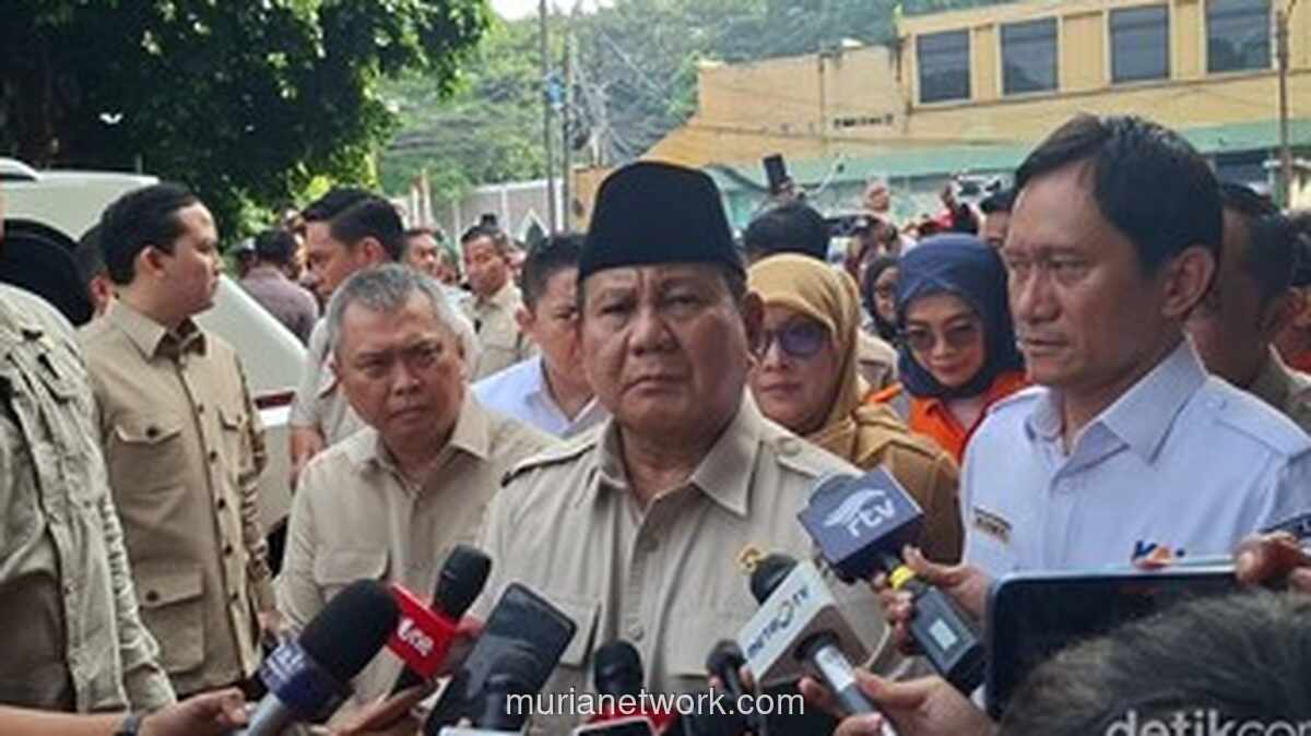 Prabowo Perintahkan Perbaikan 1.800 Perlintasan Kereta Api Usai Kecelakaan Maut di Bekasi