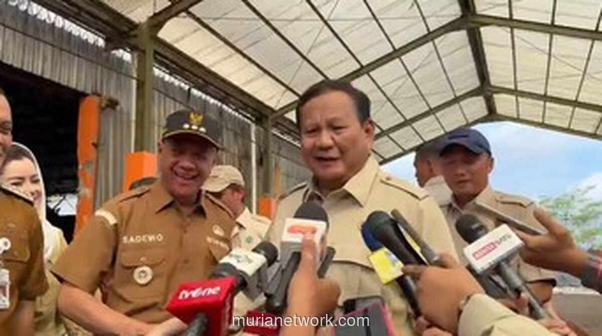 Prabowo Targetkan Banyumas dan Jateng Bebas Sampah pada 2028 Usai Tinjau TPST Sederhana yang Efektif