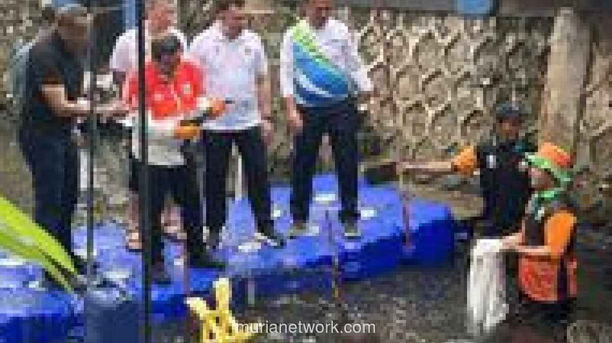 Gubernur DKI Bentuk Petugas Khusus untuk Atasi Ledakan Populasi Ikan Sapu-sapu