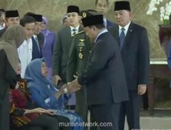 Presiden Prabowo Beri Penghormatan Terakhir kepada Tiga Prajurit Garuda Gugur di Lebanon