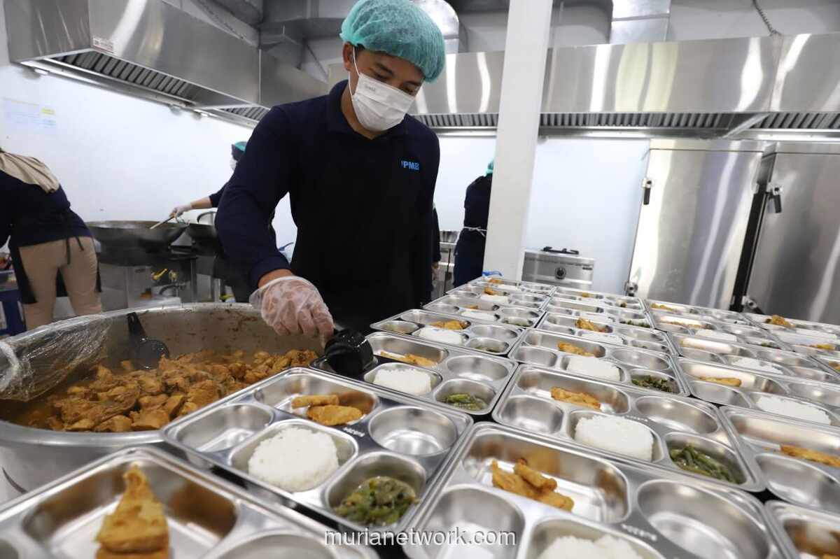 Program Makan Bergizi Tembus 27 Ribu Titik Layanan dan Libatkan 1,18 Juta Relawan