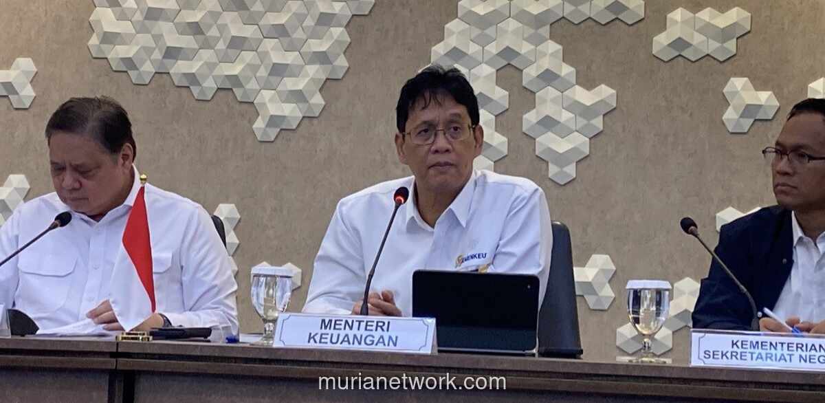 Menteri Keuangan Tegaskan Harga BBM Subsidi Tak Naik Sampai Akhir Tahun