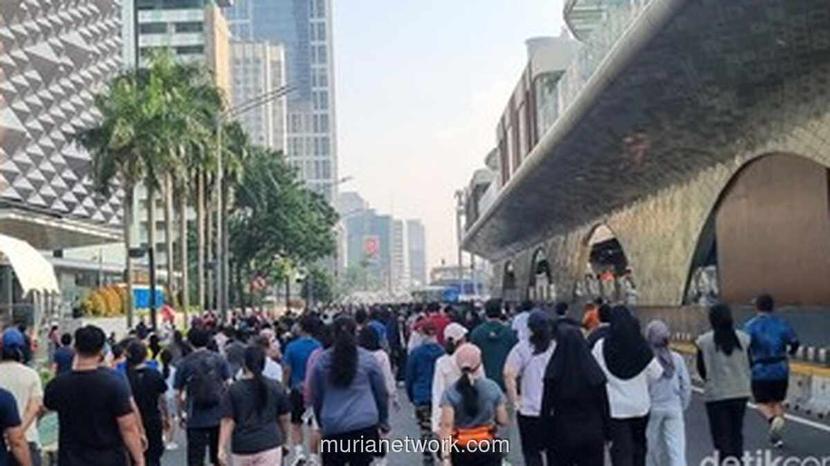 CFD Bundaran HI Lebih Ramai, Warga Nikmati Ruang Publik di Hari Minggu