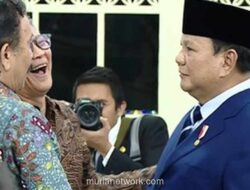 Prabowo Salami Rocky Gerung Usai Pelantikan, Sindir Soal Status ‘Disiden’