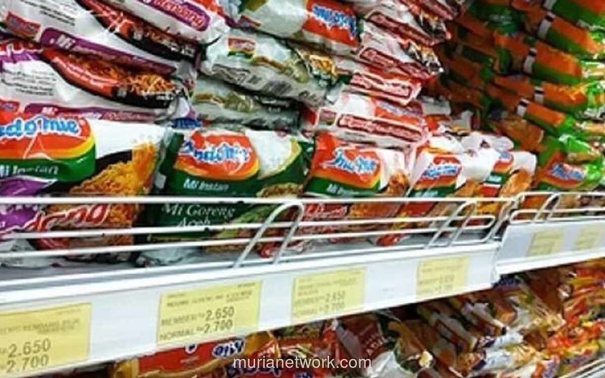 Saham ICBP Anjlok 47% dari Puncak, Sentimen Timur Tengah dan Kenaikan Biaya Bahan Baku Jadi Tekanan