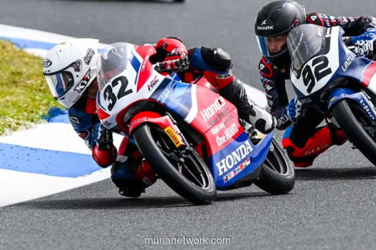 Kiandra Ramadhipa Cetak Sejarah, Juarai Red Bull MotoGP Rookies Cup di Jerez dari Posisi ke-17