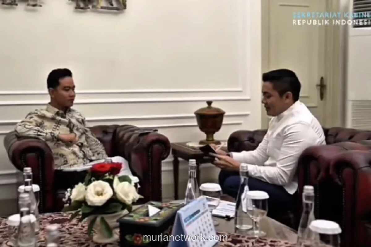 Seskab Teddy Silaturahmi ke Wapres Gibran, Bahas Kondisi Terkini Negara
