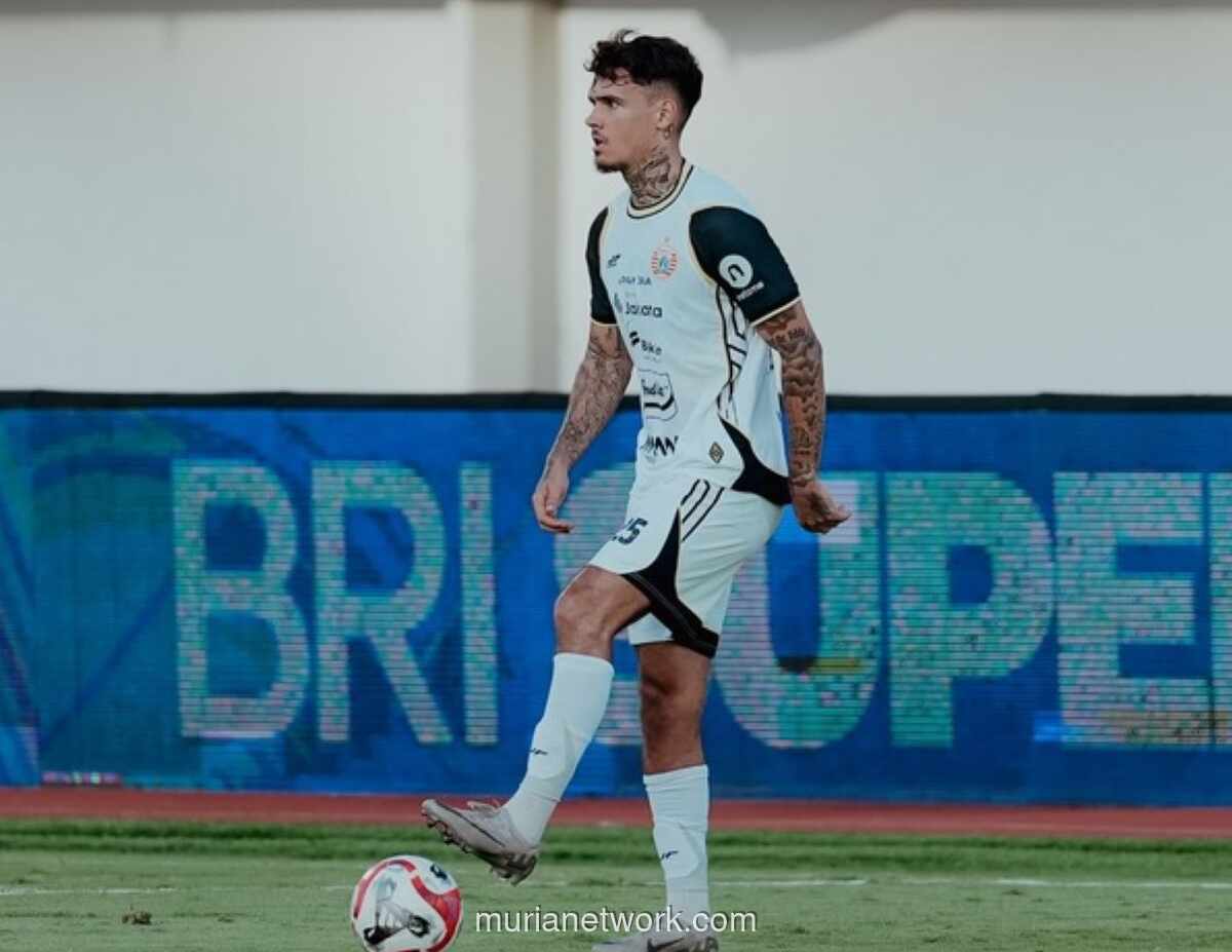 Pelatih Persija Bela Shayne Pattynama Usai Kritik Pedas Pengamat