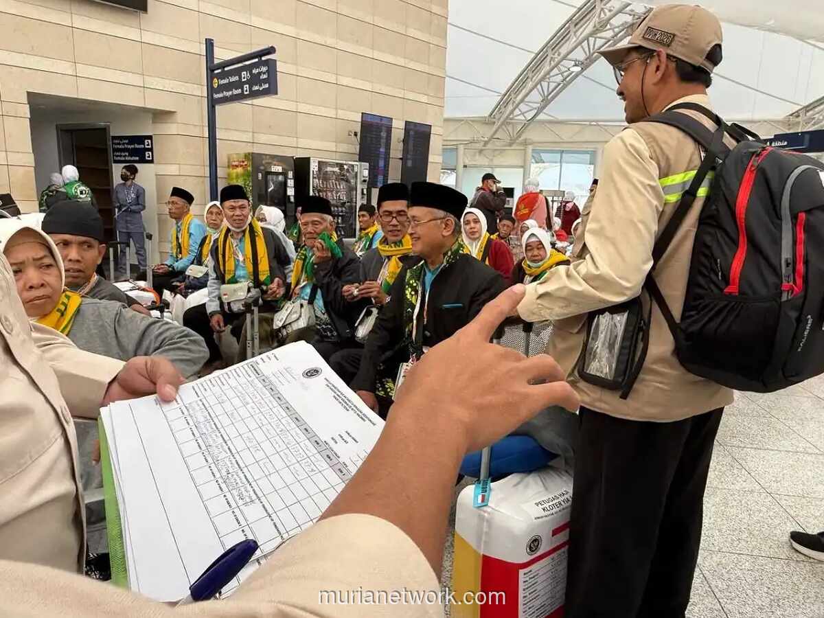 Pemerintah Peringatkan KBIHU: Jangan Pungut Biaya Tambahan ke Jemaah Haji